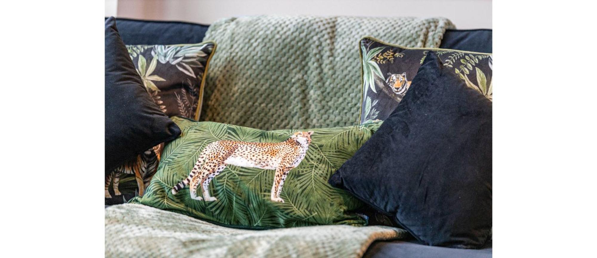 Harmonious Greens: Cozy 1-bed Flat In Apartment Harrow